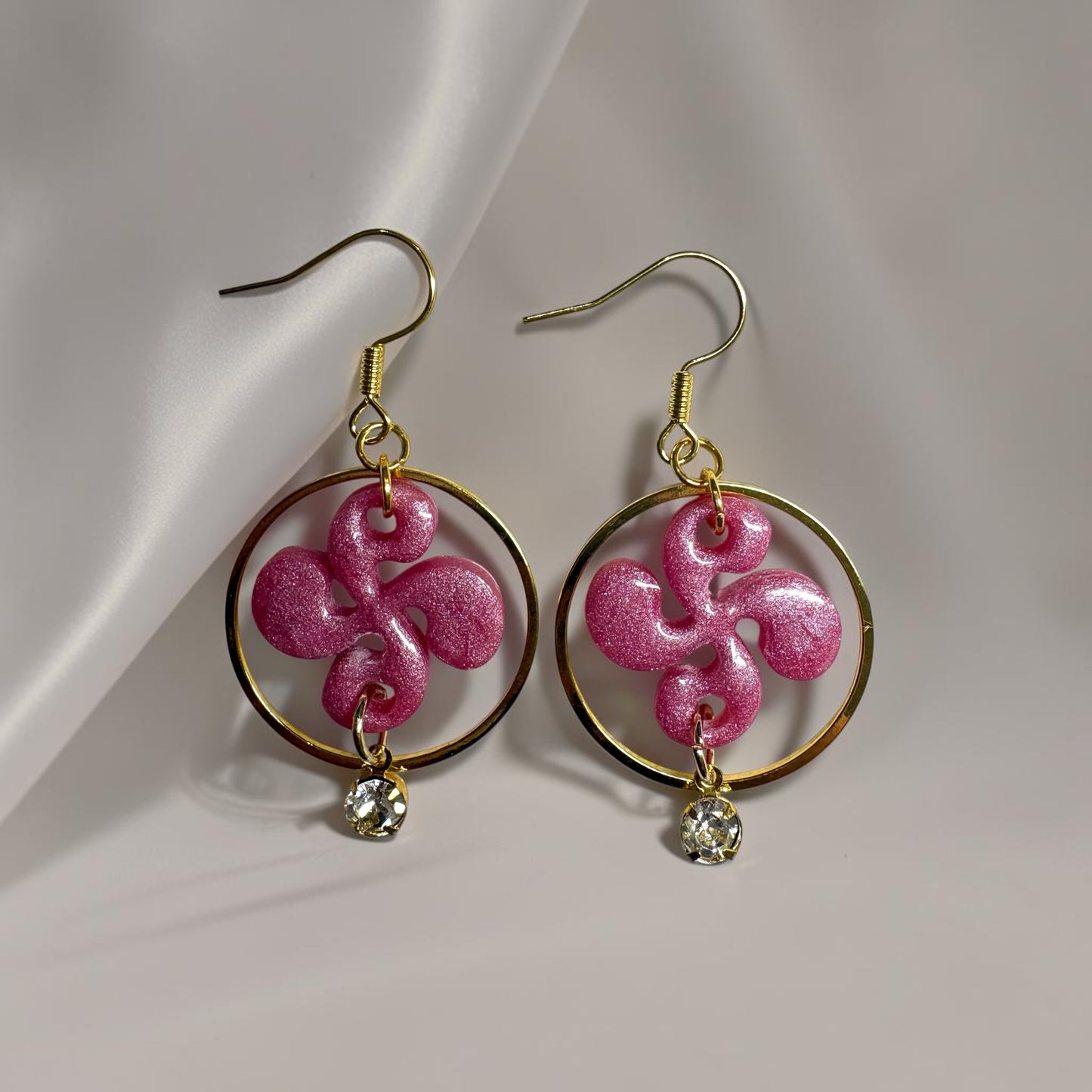 Boucles d'oreilles Croix Basque - rose Nacré